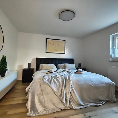 Pfaelzer Auszeit Apartament *